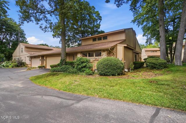 2437 Parliament Sq, Toledo, OH 43617