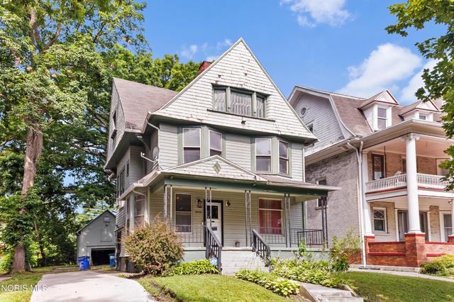 2415 Glenwood Ave, Toledo, OH 43620