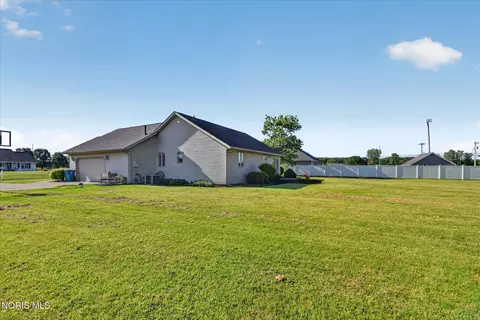 103 Hogan Ln, Bryan, OH 43506 photo 29
