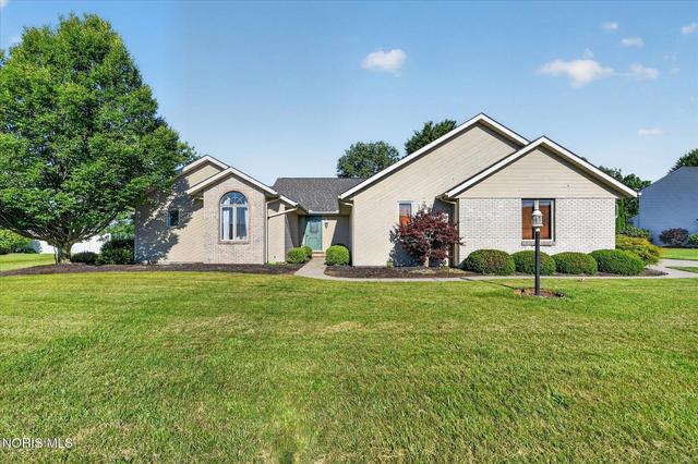103 Hogan Ln, Bryan, OH 43506