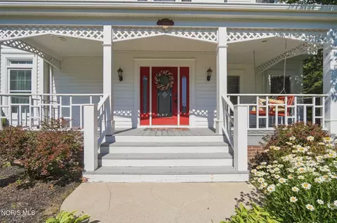 Exterior - 5815 Mitchaw Rd, Sylvania, OH 43560 photo 2 of 9