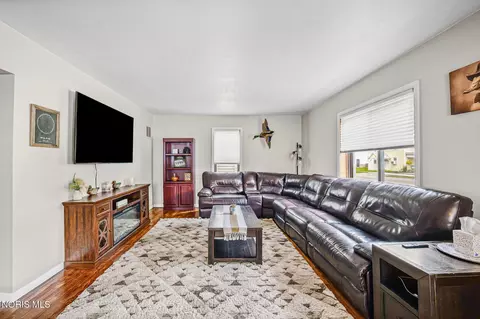 258 E Vance St, Rawson, OH 45881 photo 9