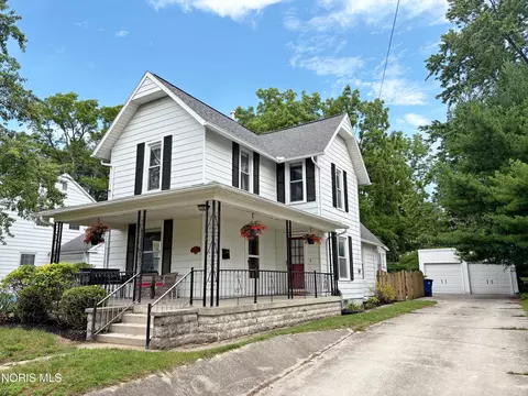 708 Wallace Ave, Bowling Green, OH 43402