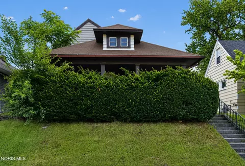 1153 Woodville Rd, Toledo, OH 43605