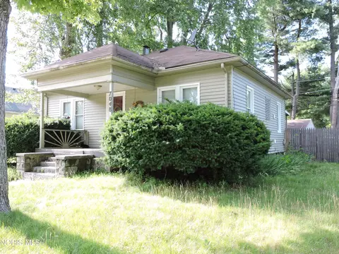 7048 Kipling Dr, Holland, OH 43528