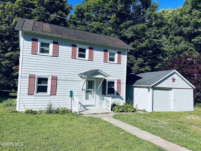 69 Jackson St, Mccutchenville, OH 44844