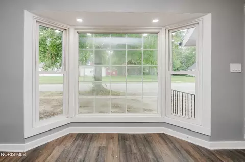 116 Bond St, Mccomb, OH 45858 photo 9
