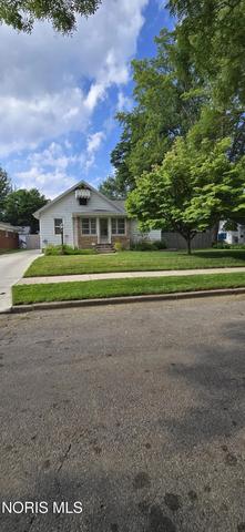1922 Southmoor Dr, Toledo, OH 43609