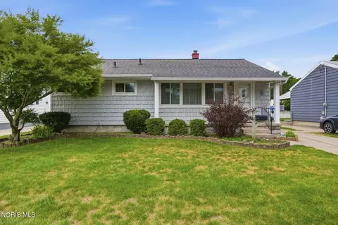 5311 Fern Dr, Toledo, OH 43613