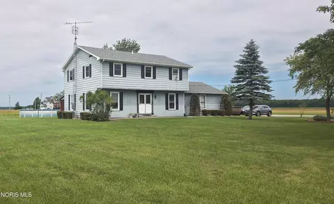 23976 Coressel Rd, Defiance, OH 43512