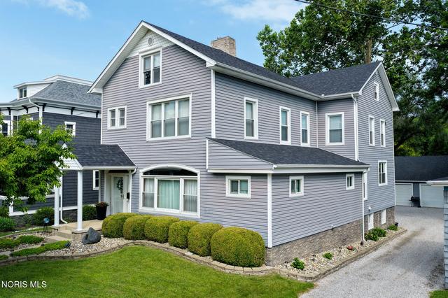 412 Holgate Ave, Defiance, OH 43512