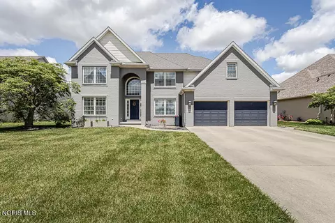 14740 Lake Meadows Dr, Perrysburg, OH 43551