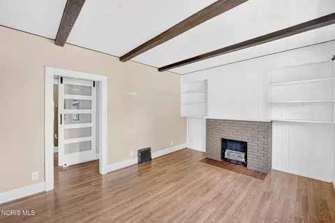 303 E William St, Maumee, OH 43537 photo 7