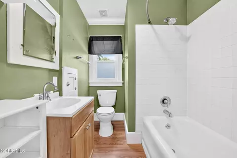 303 E William St, Maumee, OH 43537 photo 15