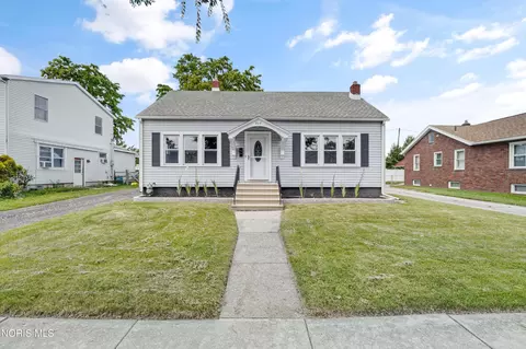 303 E William St, Maumee, OH 43537 photo 1
