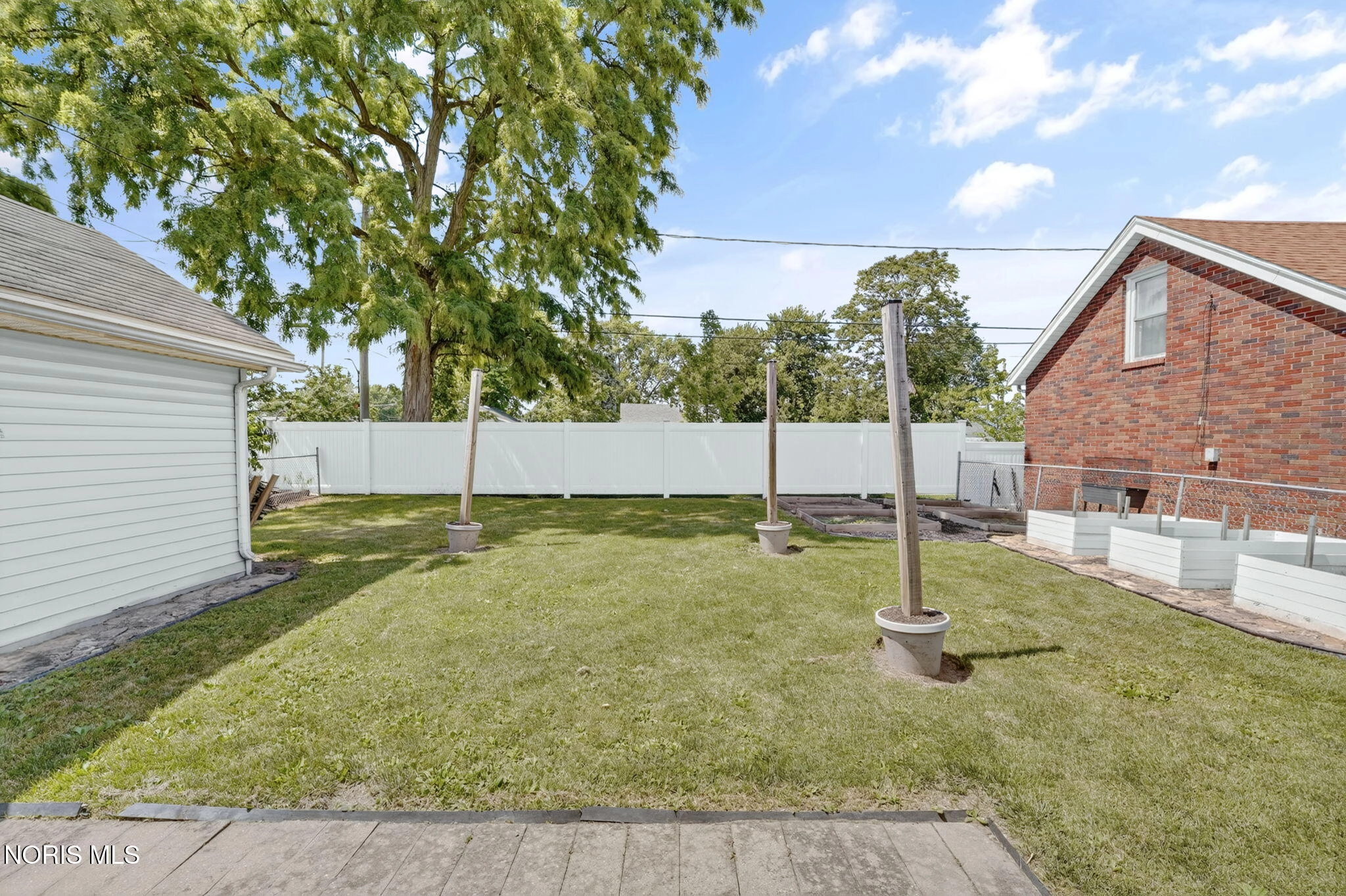 303 E William St, Maumee, OH 43537 photo 21