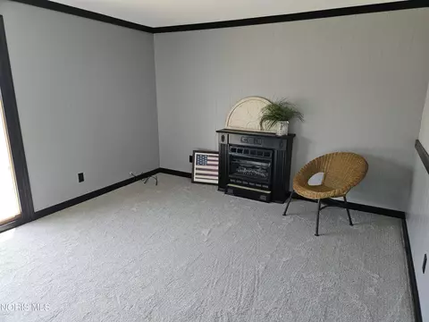 Living - 10030 County Road D, Bryan, OH 43506 photo 7 of 7