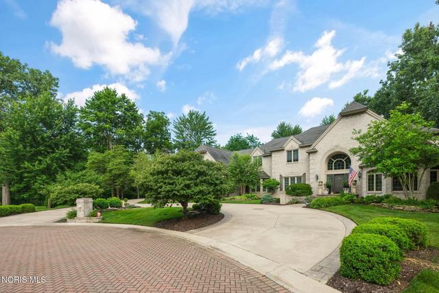 4 Hunters Gate, Findlay, OH 45840