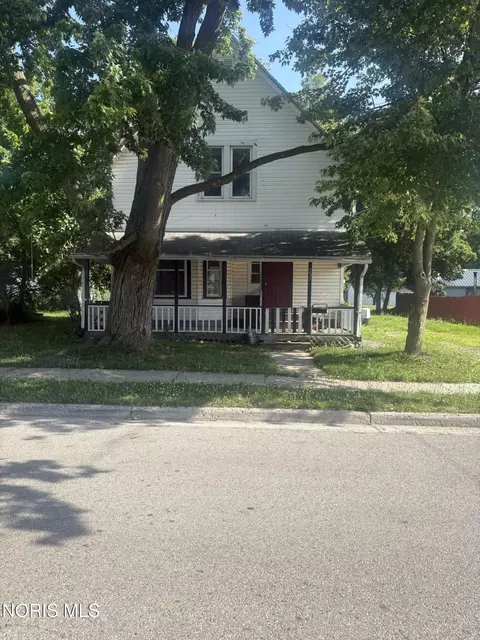 207 E Lawrence St, Montpelier, OH 43543