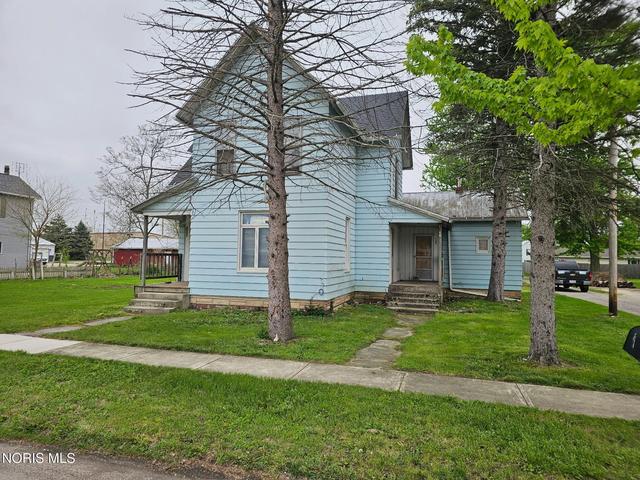 105 N Harrison St, Bloomdale, OH 44817