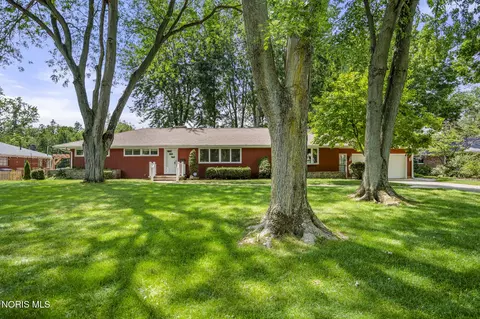 3225 Hargo Rd, Toledo, OH 43606