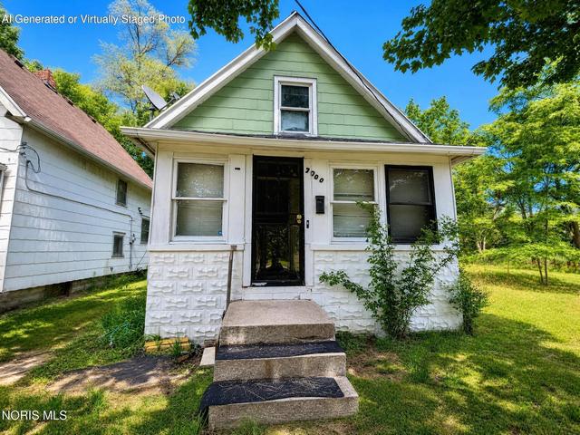 2020 Hawthorne St, Toledo, OH 43606
