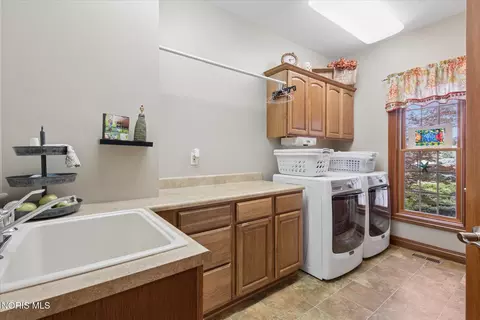 Other - 6605 County Rd 8, Bryan, OH 43506 photo 4 of 21