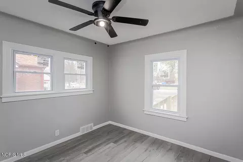 629 Cuthbert Rd, Toledo, OH 43607 photo 8