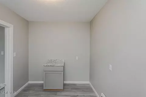 629 Cuthbert Rd, Toledo, OH 43607 photo 17