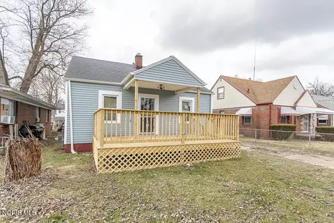 629 Cuthbert Rd, Toledo, OH 43607 photo 3