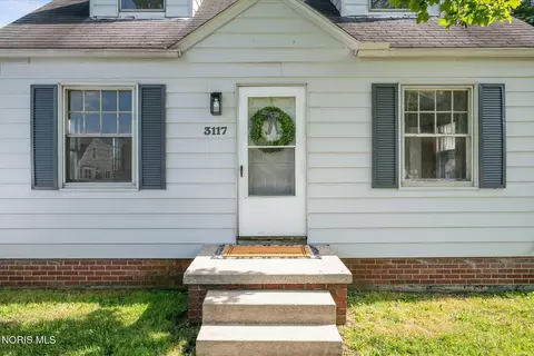 3117 Cragmoor Ave, Toledo, OH 43614