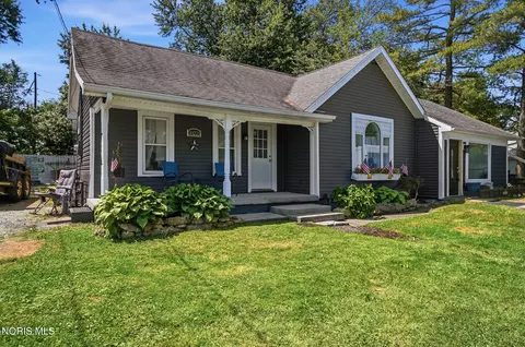 20225 Walnut St, Weston, OH 43569