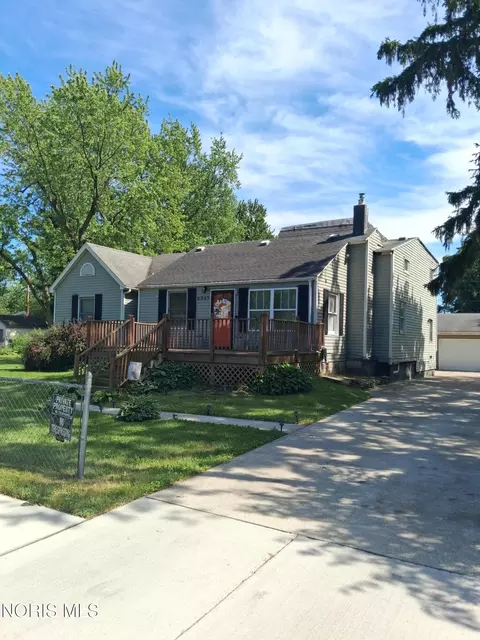 5043 Saint Aubin Dr, Toledo, OH 43615