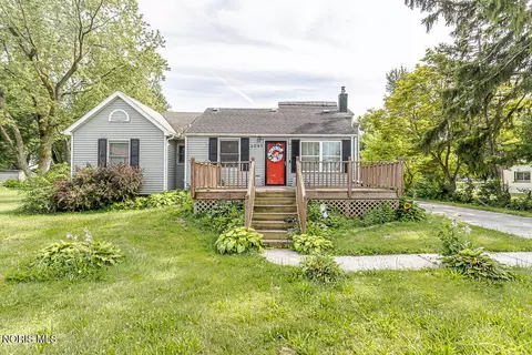 5043 Saint Aubin Dr, Toledo, OH 43615