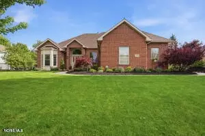 15522 Lakeview Pkwy, Findlay, OH 45840