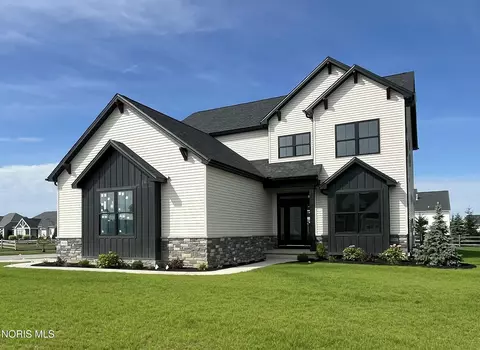 9510 Rockingham Dr, Whitehouse, OH 43571