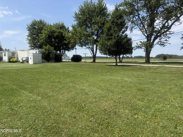 26268 Lime City Rd, Perrysburg, OH 43551