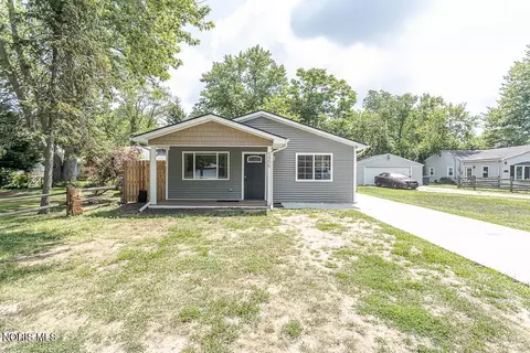 5456 Altsheler Dr, Sylvania, OH 43560