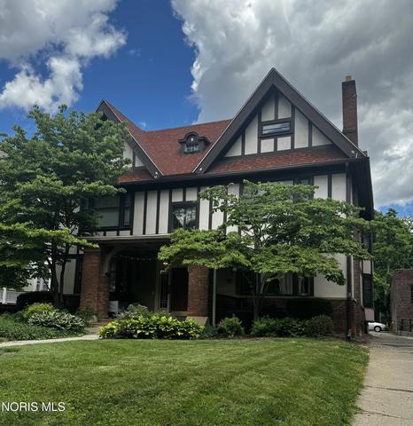 2222 Scottwood Ave, Toledo, OH 43620