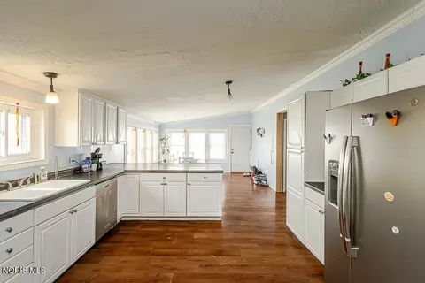 Kitchen - 3534 Road I, Leipsic, OH 45856 photo 2 of 8