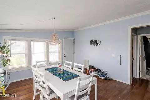 Dining - 3534 Road I, Leipsic, OH 45856 photo 3 of 4