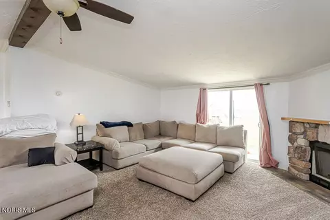 Living - 3534 Road I, Leipsic, OH 45856 photo 1 of 2