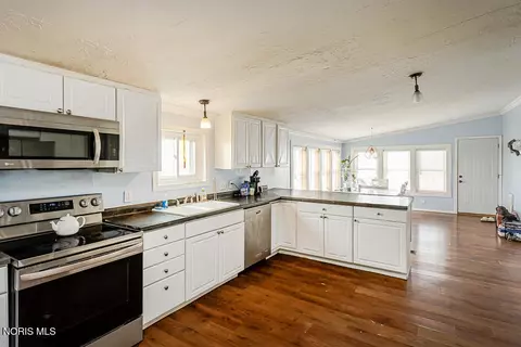 Kitchen - 3534 Road I, Leipsic, OH 45856 photo 1 of 8