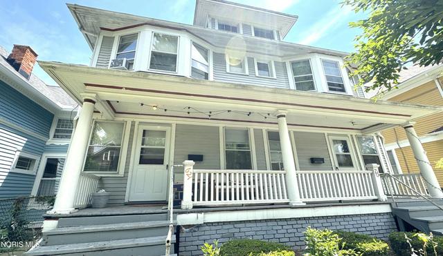 621 Acklin Ave, Toledo, OH 43620