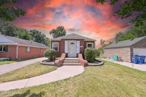 5107 Newhart Cir, Toledo, OH 43615