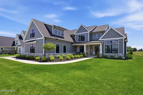 101 Old Dover Rd, Perrysburg, OH 43551