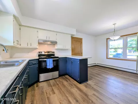 714 E North St, West Unity, OH 43570 photo 10