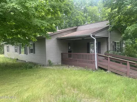 26901 County Road Mn, Fayette, OH 43521