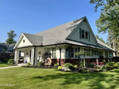4912 Skelly Rd, Toledo, OH 43623