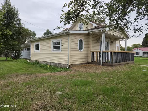 119 S Dix St, Paulding, OH 45879 photo 2